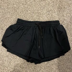 Automet Shorts